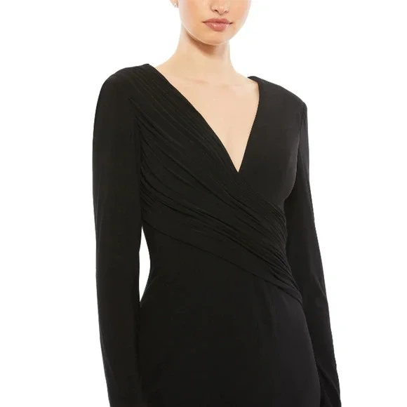 IEENA FOR MAC DUGGAL Jersey Gown 12 Black Long Sleeve Asymmetrical Ruched NWT - Picture 2 of 15